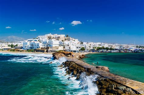 package holidays to naxos.